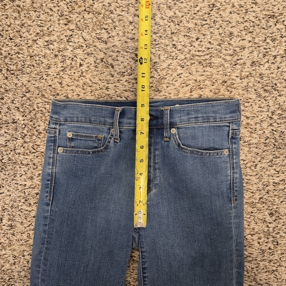 GAP Mid Rise Size 26R Straight Leg Jeans Light Blue Wash With Flex Waist - Picture 7 of 11